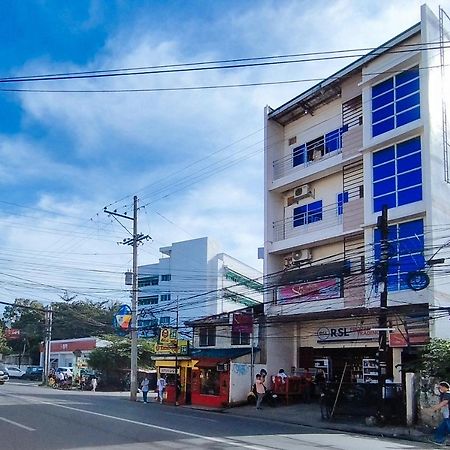 Reddoorz @ Rsl Transient House Iloilo Hotel Bagian luar foto